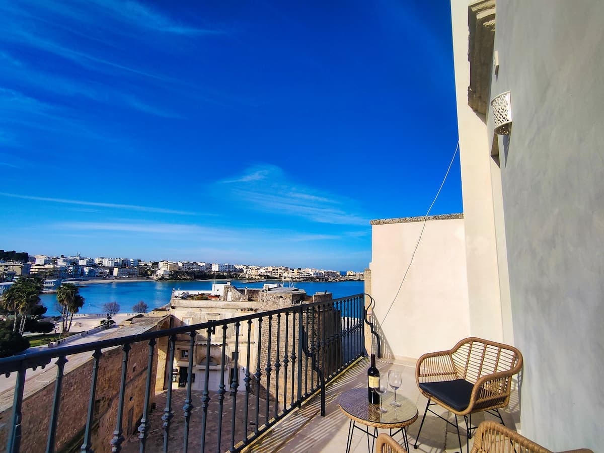 Old-town apartment in Otranto, Idrusa