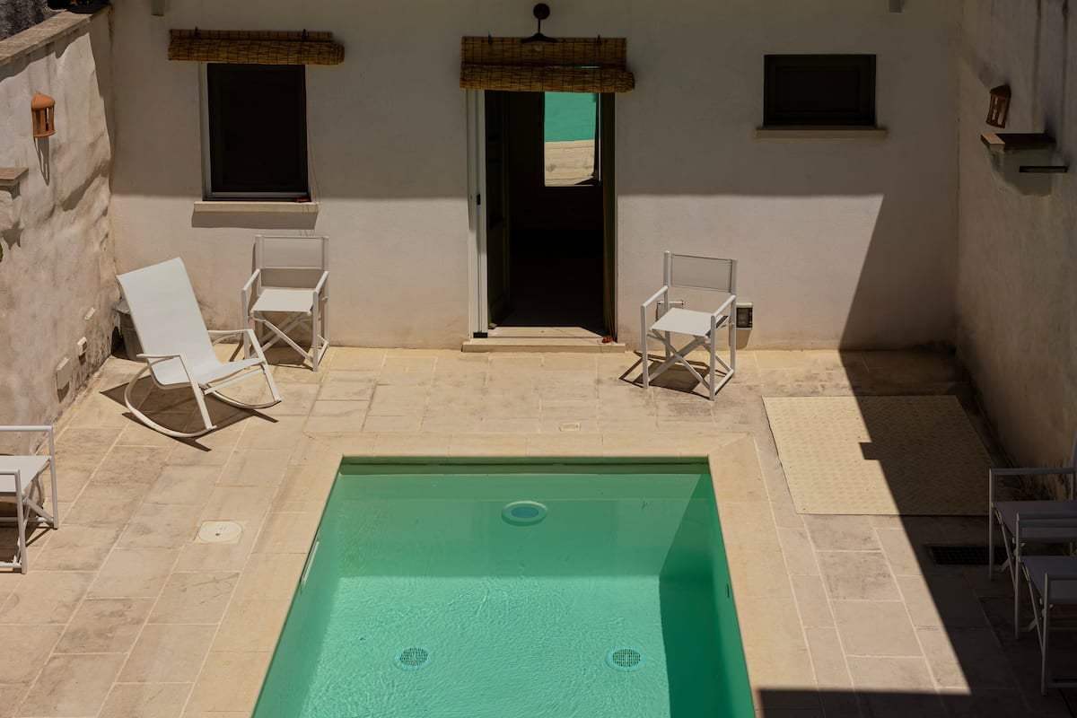 Pool house in Diso photo 4